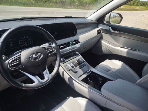 Used 2022 Hyundai Palisade SEL w/ 8P Bench Seat Package AWD/4WD image 9