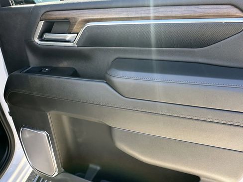 Used 2024 Chevrolet Silverado 3500 High Country w/ High Country Premium Package image 20