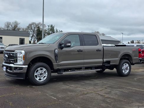 New 2026 Ford F350 XLT w/ 360-Degree Camera Package image 8
