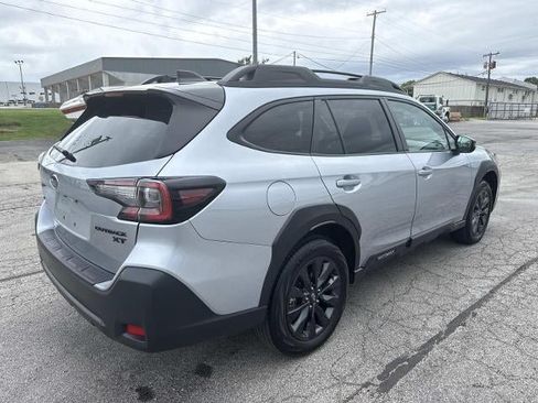 Used 2024 Subaru Outback Onyx Edition XT AWD/4WD image 4