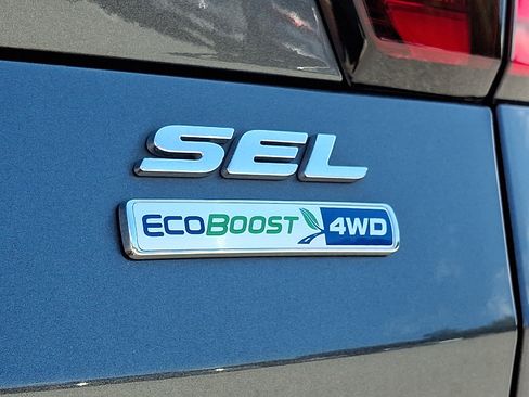 Used 2019 Ford Escape SEL AWD/4WD image 33