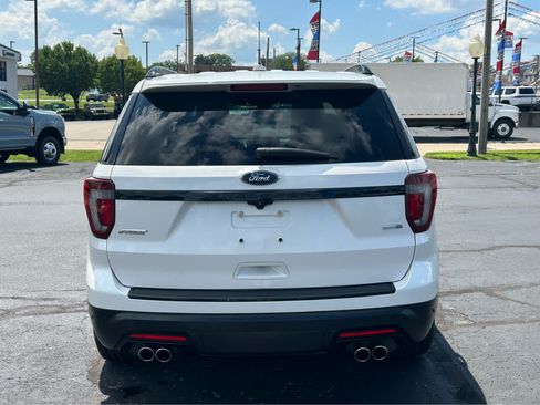 Used 2018 Ford Explorer Sport w/ Equipment Group 401A AWD/4WD image 6