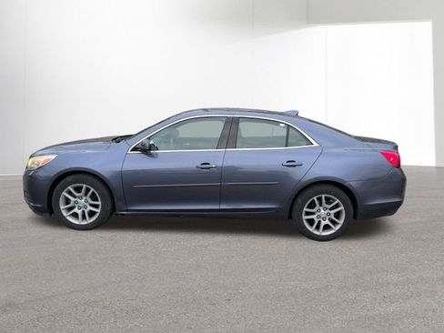 Used 2015 Chevrolet Malibu LT w/ Power Convenience Package image 27