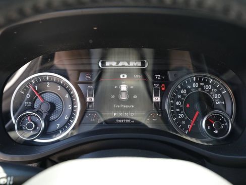 Used 2022 RAM 1500 Big Horn AWD/4WD image 15