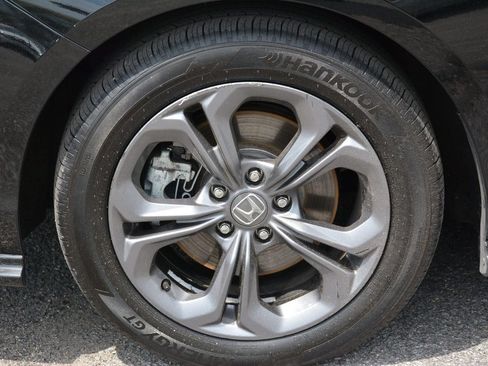 Used 2025 Honda Accord EX-L image 32