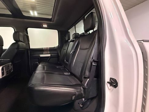 Used 2019 Ford F250 Lariat w/ Lariat Ultimate Package image 8