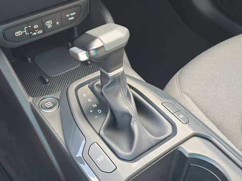 Certified 2025 Kia K4 EX FWD image 26