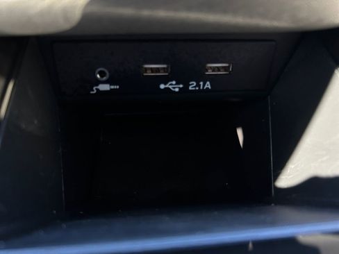 Used 2021 Subaru Outback Premium image 30