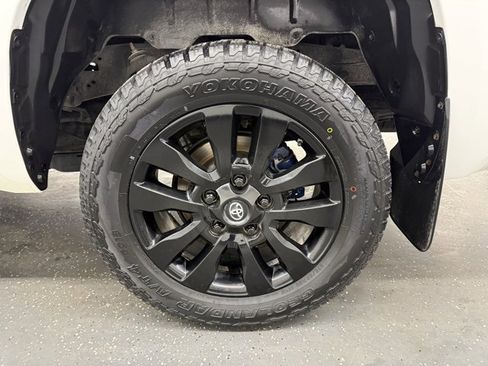 Used 2021 Toyota Tundra Limited image 19
