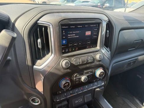 Used 2021 Chevrolet Silverado 2500 LTZ w/ Carhartt Edition AWD/4WD image 16