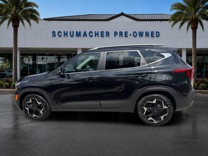 Used 2025 Kia Seltos EX w/ EX Sunroof Package