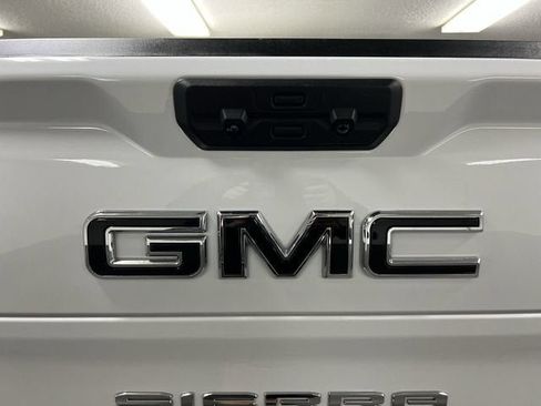 Used 2026 GMC Sierra 1500 AT4X AWD/4WD image 32