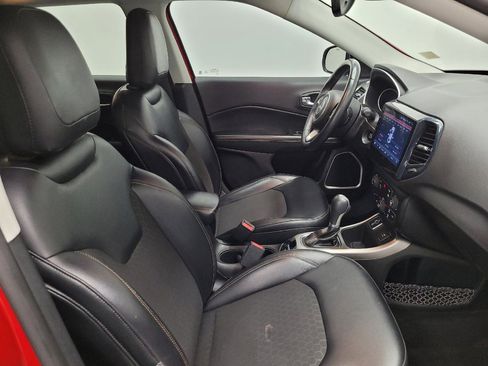 Used 2018 Jeep Compass Latitude w/ Popular Equipment Group image 21