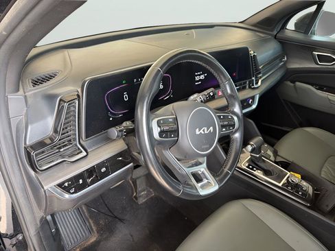 Used 2023 Kia Sportage X-Line w/ X-Line Premium Package image 3