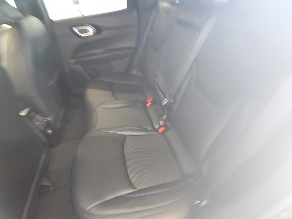 New 2026 Jeep Compass Latitude AWD/4WD image 14