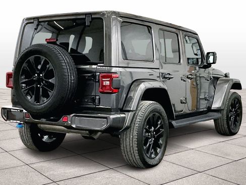 Used 2021 Jeep Wrangler Unlimited Sahara image 11