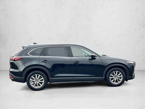 Used 2018 MAZDA CX-9 Touring image 4