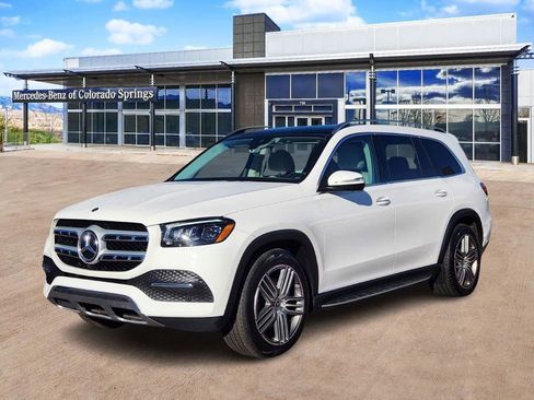 Used 2020 Mercedes-Benz GLS 450 4MATIC image 3