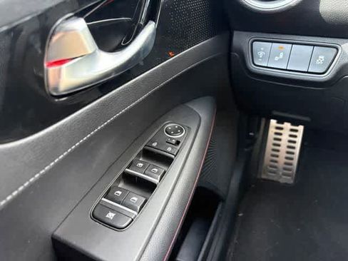 Used 2023 Kia Forte GT FWD image 21
