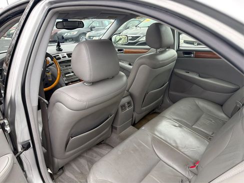 Used 2005 Lexus ES 330 image 28