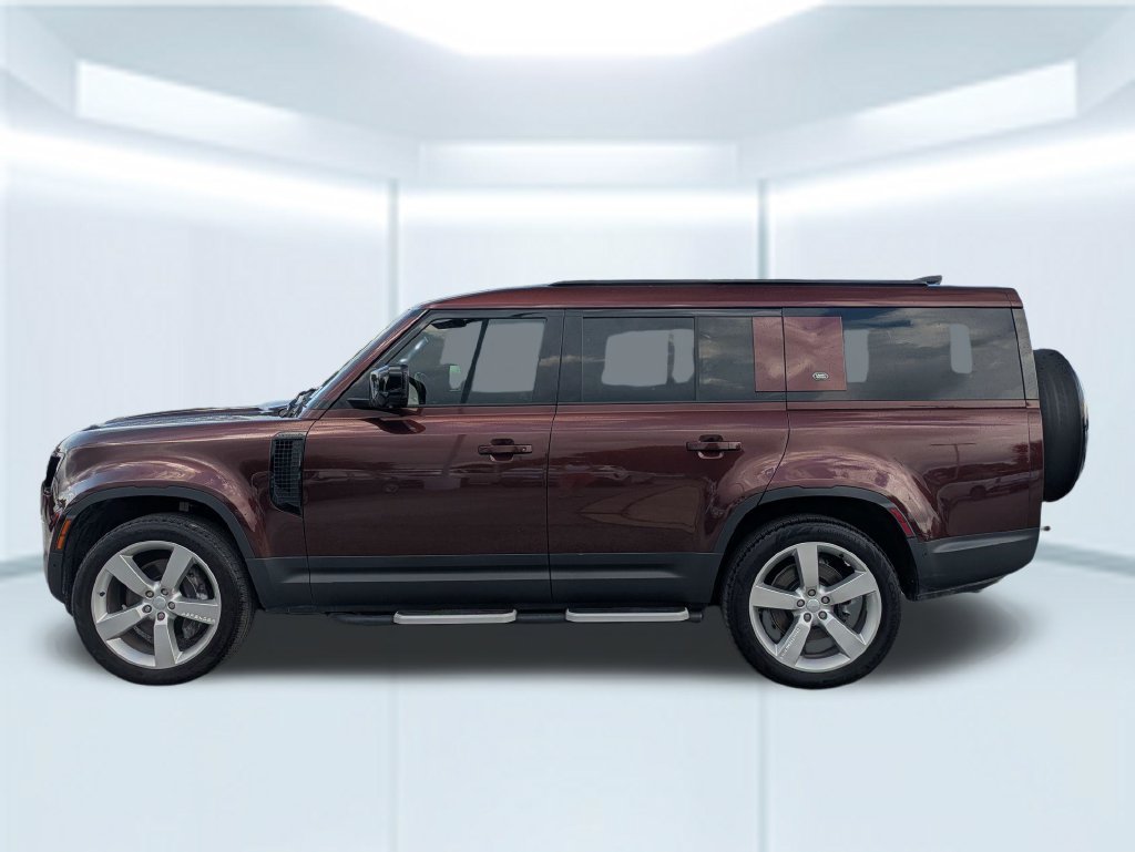 Used 2023 Land Rover Defender 130 First Edition AWD/4WD image 2