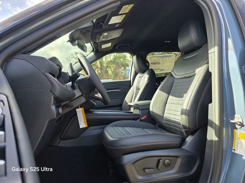 New 2026 Ford Explorer ST-Line image 9