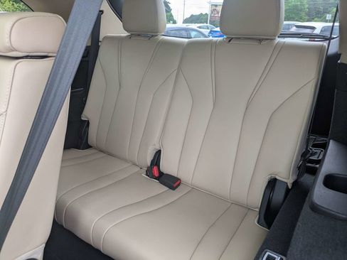 Certified 2023 Acura MDX FWD w/ Technology Package image 3