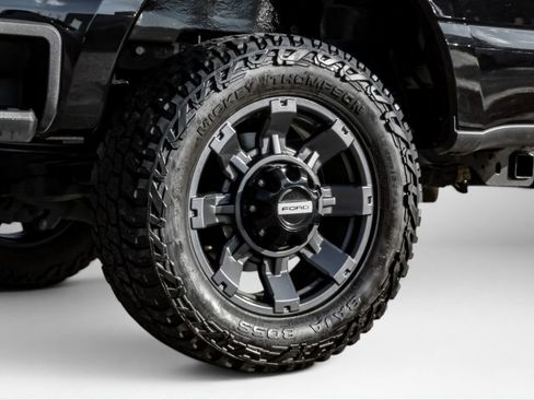 Used 2024 Ford F250 Lariat w/ Sport Appearance Package AWD/4WD image 56