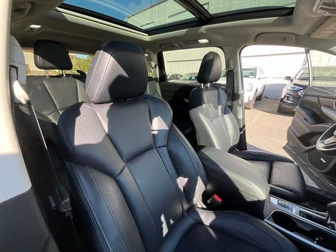 Used 2022 Subaru Ascent Touring image 37