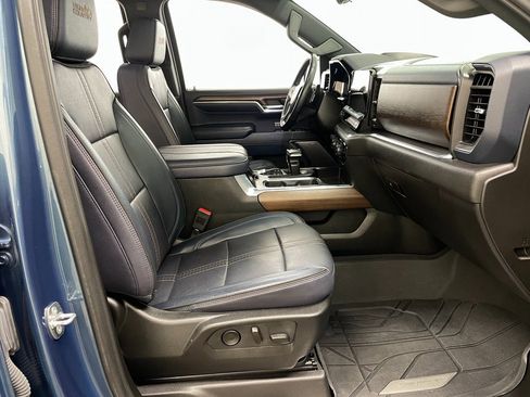 Certified 2024 Chevrolet Silverado 1500 High Country w/ High Country Premium Package image 43