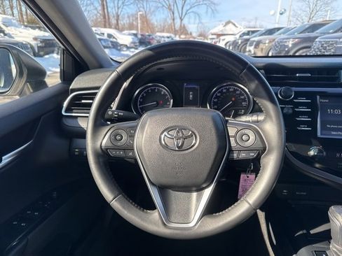 Used 2018 Toyota Camry SE image 21