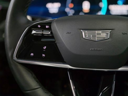 Used 2024 Cadillac Lyriq Sport image 20