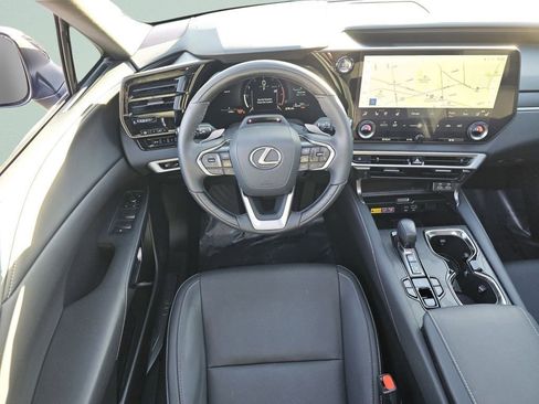 Used 2025 Lexus RX 350 F Sport image 4