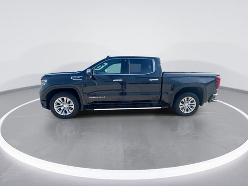 Used 2023 GMC Sierra 1500 Denali w/ Technology Package AWD/4WD image 5