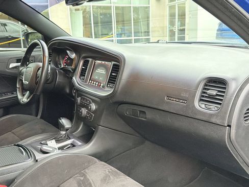 Used 2022 Dodge Charger GT w/ Plus Group RWD image 18