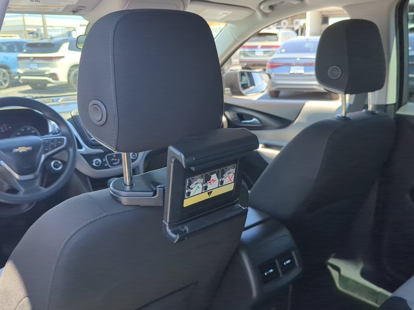 Used 2019 Chevrolet Equinox LS FWD image 30
