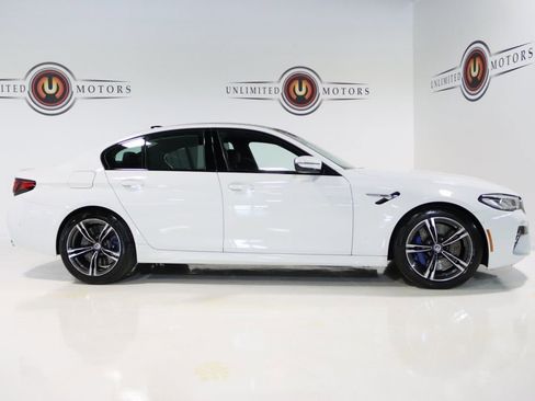 Used 2023 BMW M5 w/ Executive Package image 5