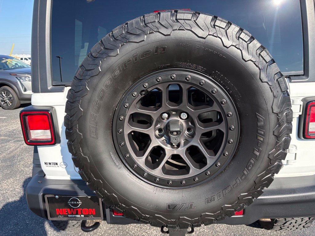 Used 2018 Jeep Wrangler Unlimited Sport S AWD/4WD image 19