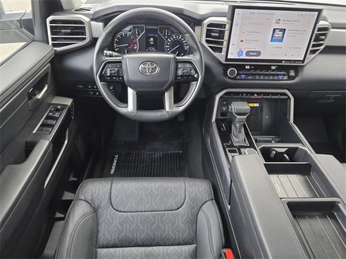 Used 2023 Toyota Tundra Limited image 13