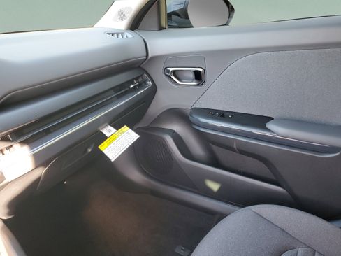 New 2025 Kia K4 EX FWD image 13