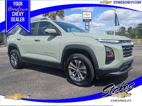 Used 2025 Chevrolet Equinox LT w/ Convenience Package II image 1