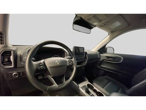 Used 2023 Ford Bronco Sport Outer Banks w/ Tech Package AWD/4WD image 11