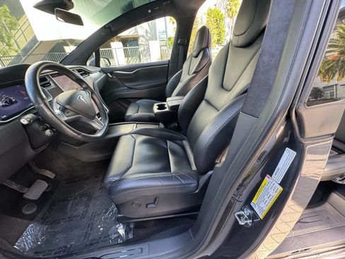Used 2018 Tesla Model X 100D AWD/4WD image 5