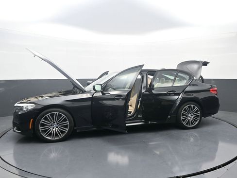 Used 2020 BMW 540i xDrive image 42