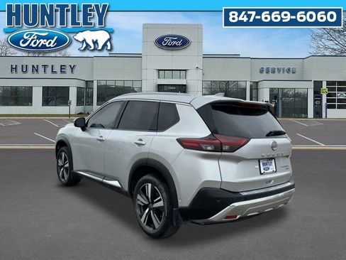 Used 2023 Nissan Rogue Platinum w/ Platinum Premium Package image 5