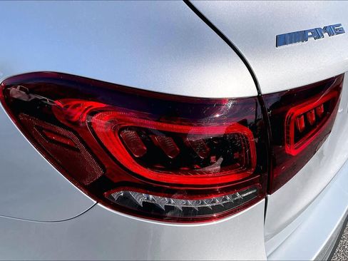 Used 2020 Mercedes-Benz GLC 43 AMG 4MATIC image 29