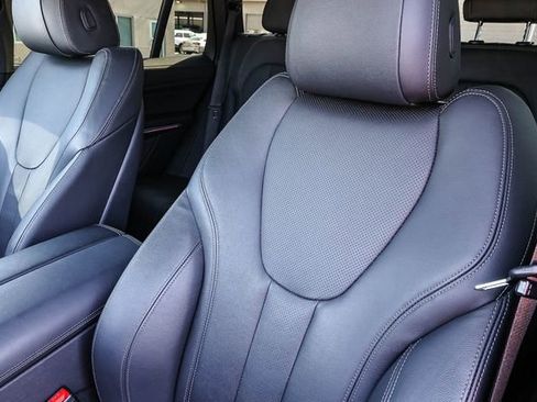 Used 2022 BMW X5 sDrive40i w/ M Sport Package RWD image 28