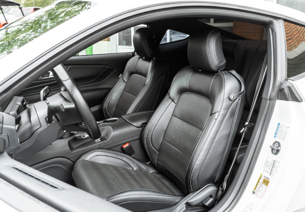 Used 2024 Ford Mustang GT Premium w/ GT Performance Package RWD image 7