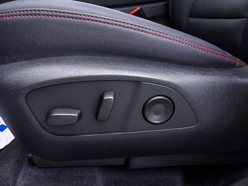 Used 2024 Chevrolet Traverse RS w/ LPO, Floor Liner Package AWD/4WD image 22