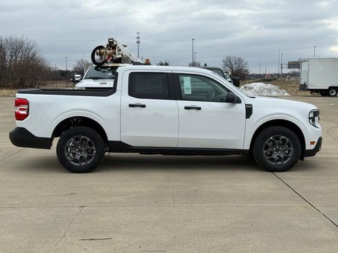 New 2025 Ford Maverick XLT image 49